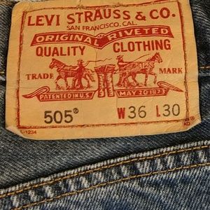 Levi's regular fit 36 x 30 505 denim blue jeans